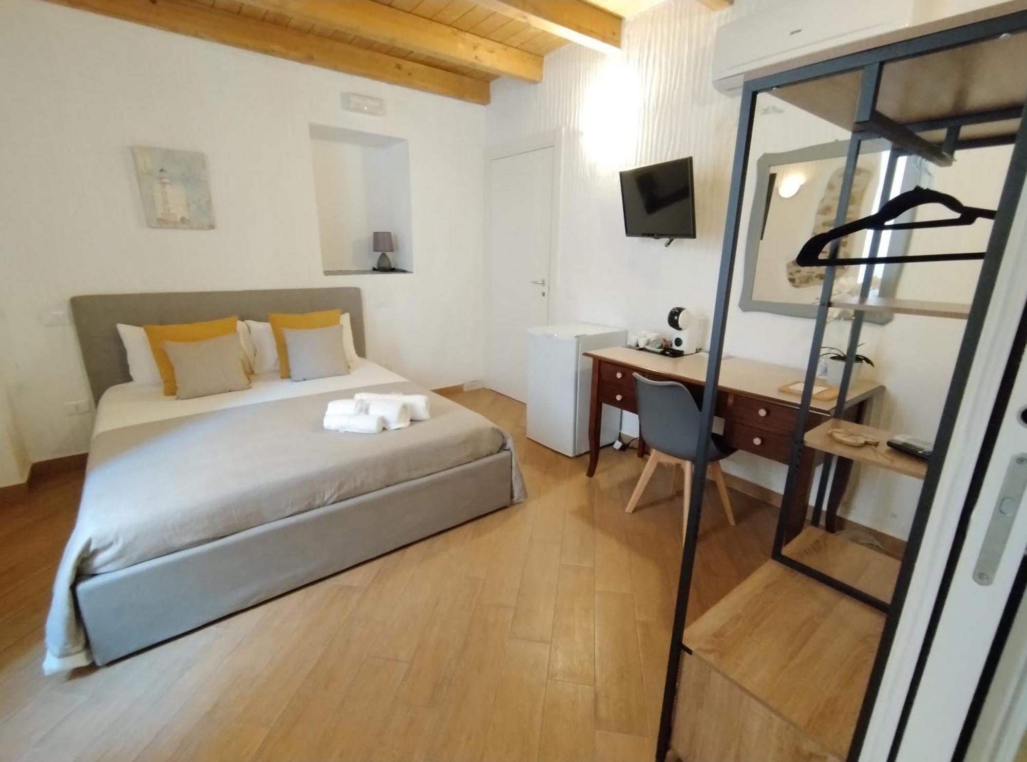 Holmann Suite & Rooms Olbia Eksteriør billede